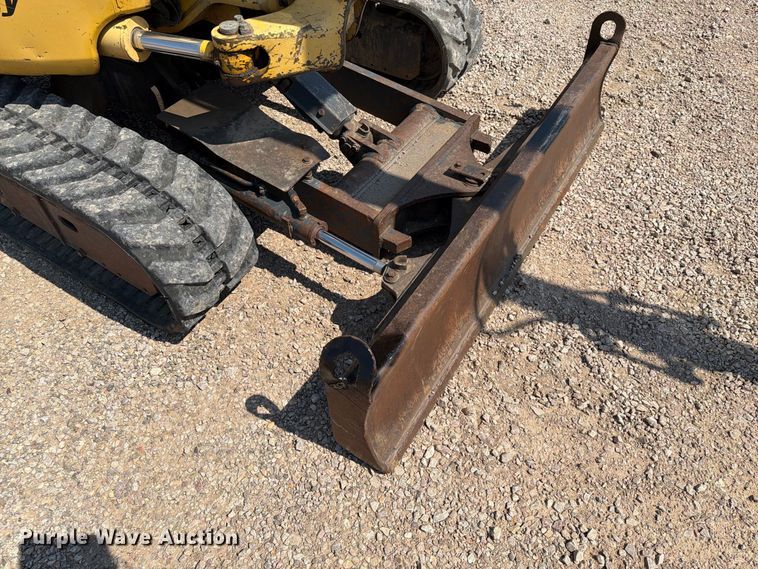 image for item FT6673 2008 Komatsu PC35MR-2 mini excavator