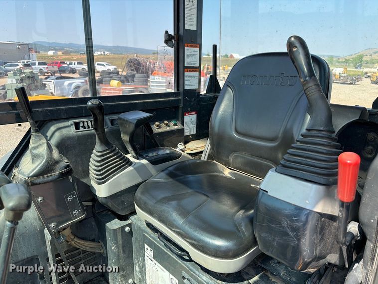 image for item FT6673 2008 Komatsu PC35MR-2 mini excavator