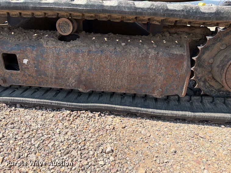 image for item FT6673 2008 Komatsu PC35MR-2 mini excavator