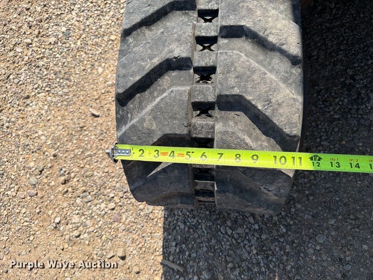 image for item FT6673 2008 Komatsu PC35MR-2 mini excavator