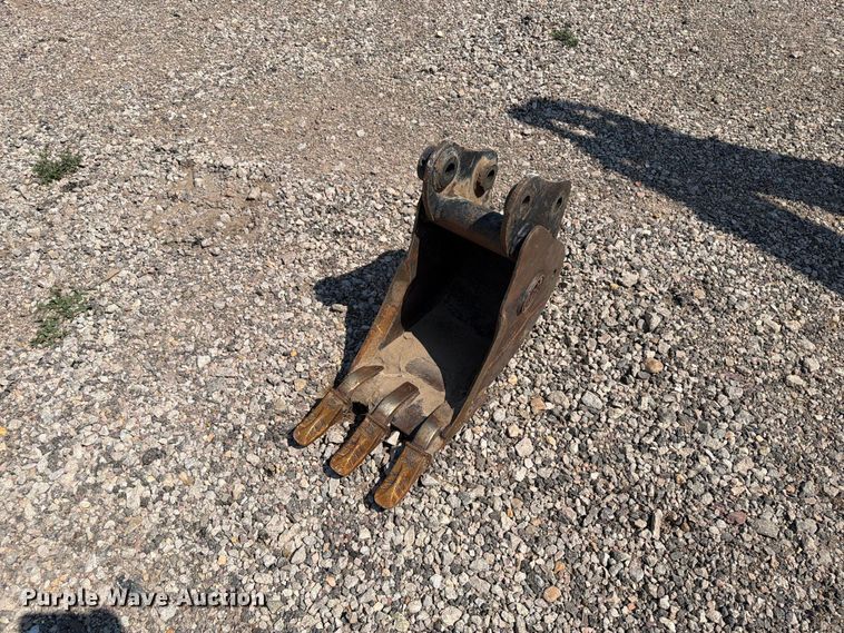image for item FT6673 2008 Komatsu PC35MR-2 mini excavator