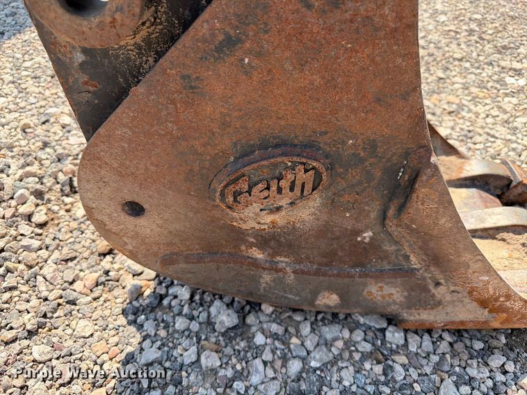 image for item FT6673 2008 Komatsu PC35MR-2 mini excavator