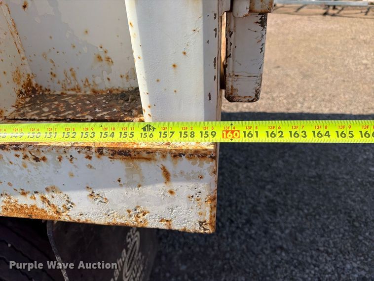 image for item FT6675 1993 Freightliner FL70 dump truck