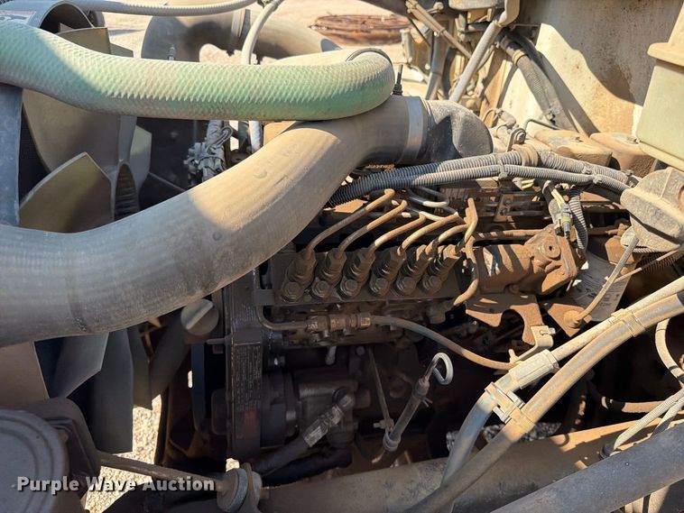 image for item FT6675 1993 Freightliner FL70 dump truck