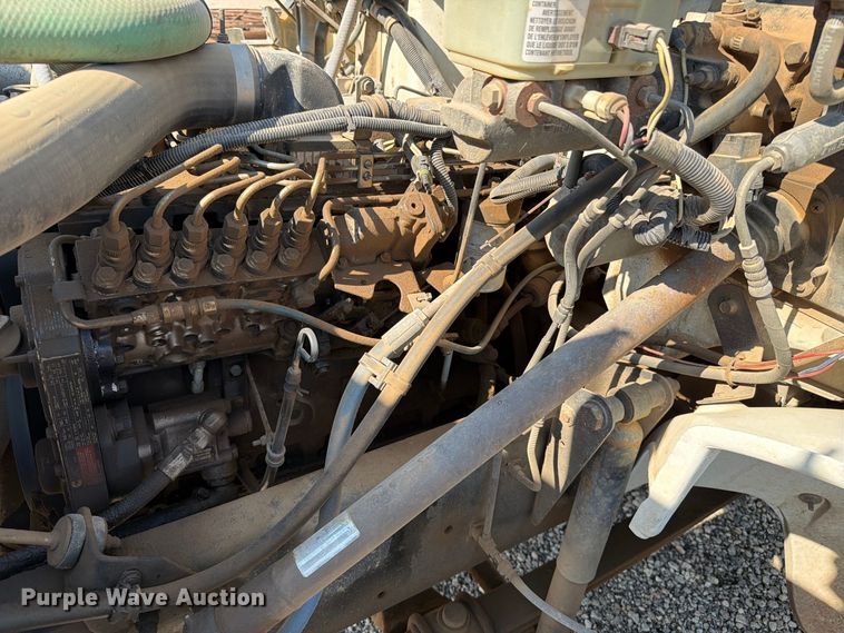 image for item FT6675 1993 Freightliner FL70 dump truck