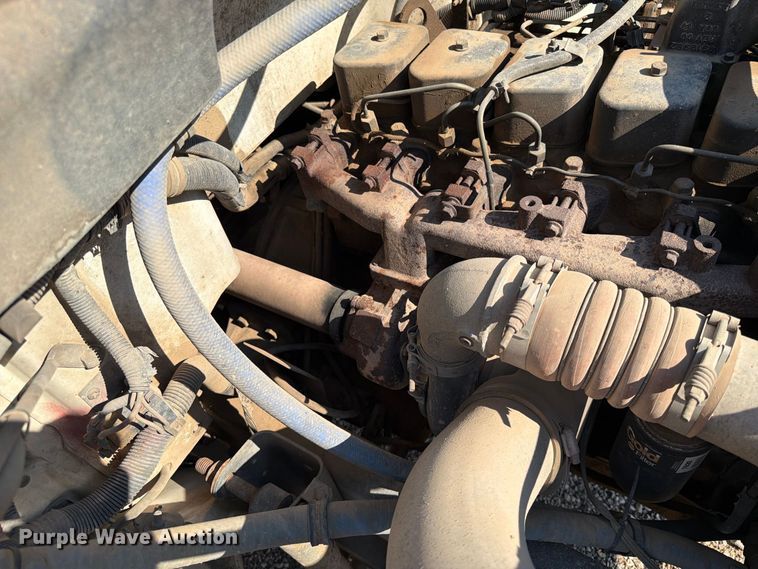 image for item FT6675 1993 Freightliner FL70 dump truck