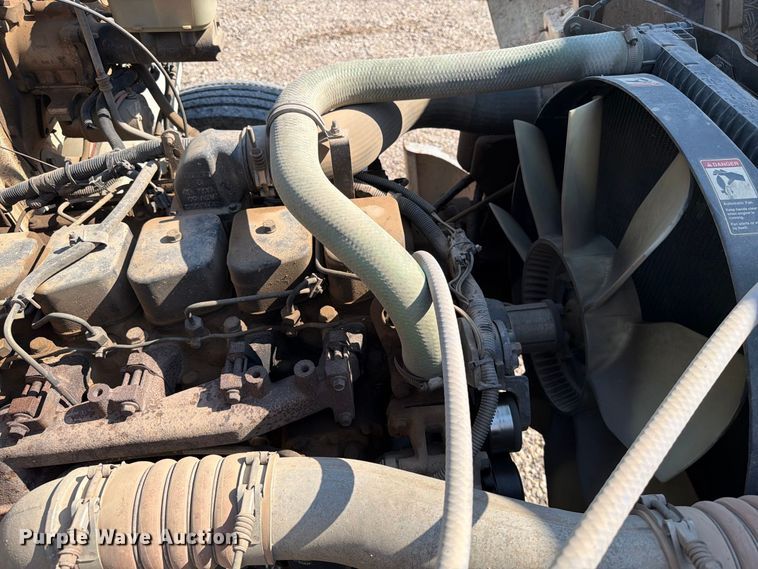 image for item FT6675 1993 Freightliner FL70 dump truck