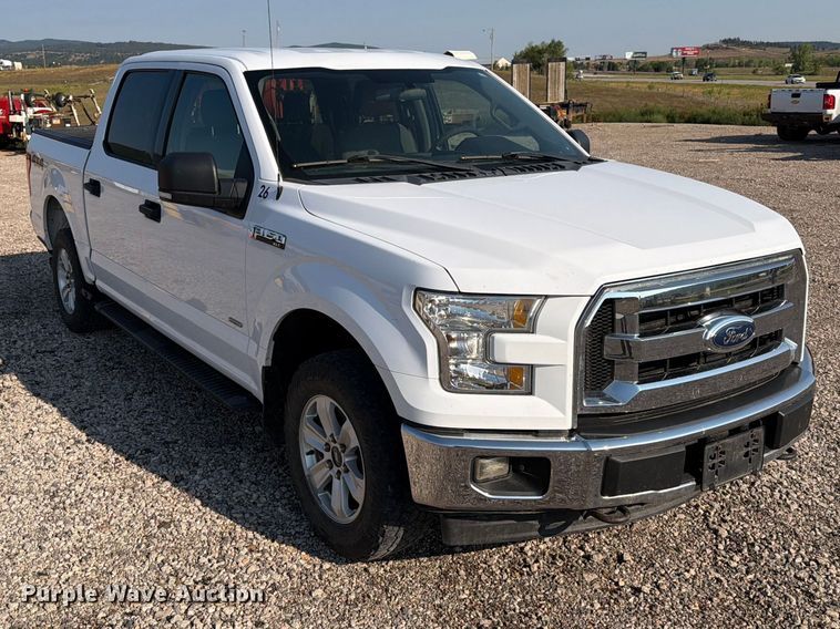image for item FT6676 2017 Ford F150 Crew Cab pickup truck
