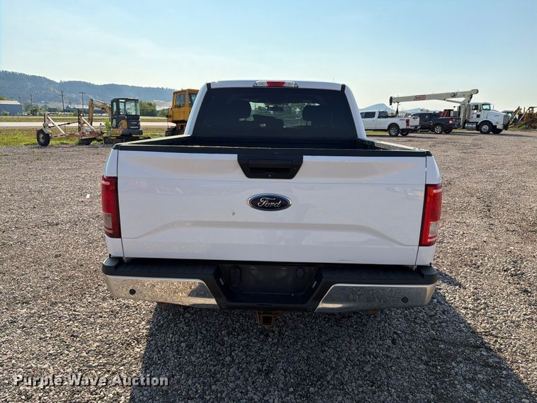 image for item FT6676 2017 Ford F150 Crew Cab pickup truck