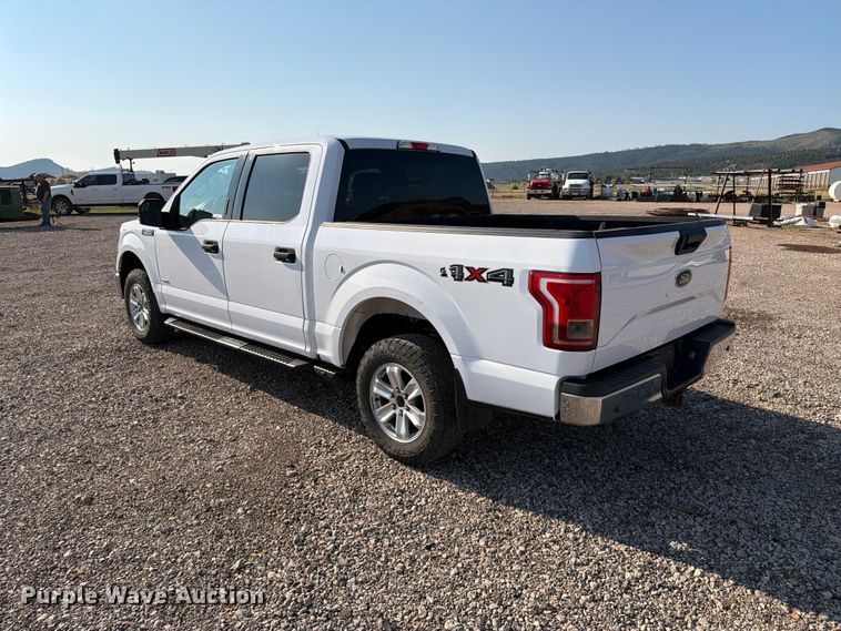 image for item FT6676 2017 Ford F150 Crew Cab pickup truck