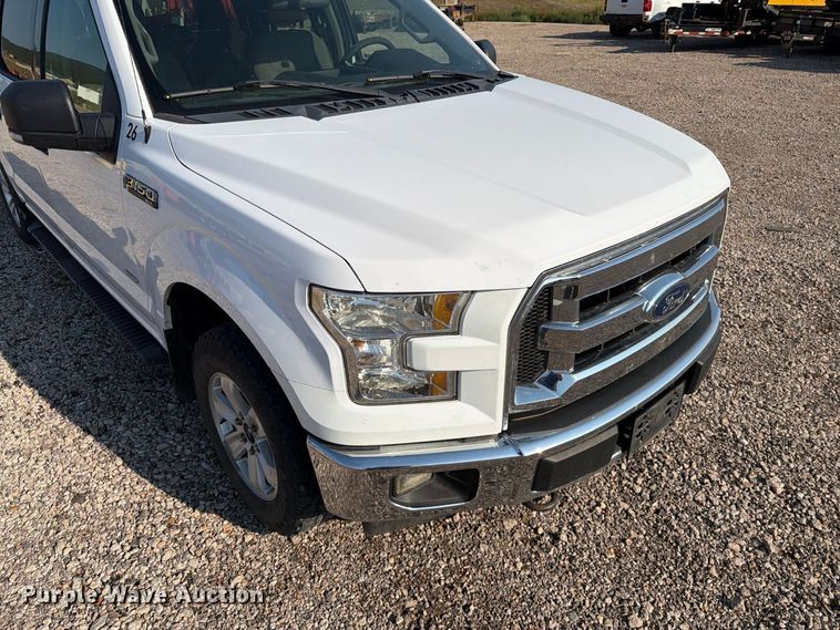 image for item FT6676 2017 Ford F150 Crew Cab pickup truck