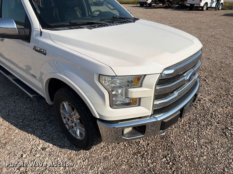 image for item FT6677 2016 Ford F150 Crew Cab pickup truck