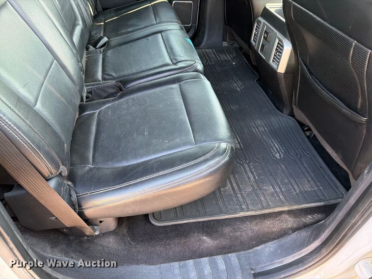 image for item FT6677 2016 Ford F150 Crew Cab pickup truck