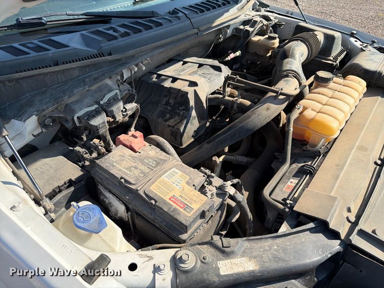 image for item FT6677 2016 Ford F150 Crew Cab pickup truck