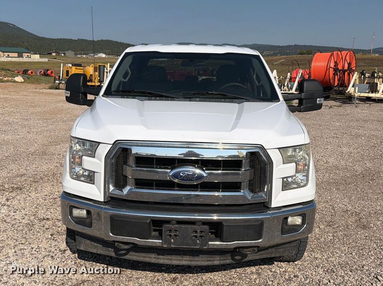 image for item FT6678 2017 Ford F150 Crew Cab pickup truck