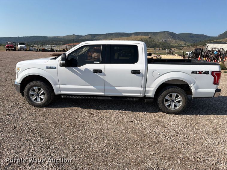 image for item FT6678 2017 Ford F150 Crew Cab pickup truck