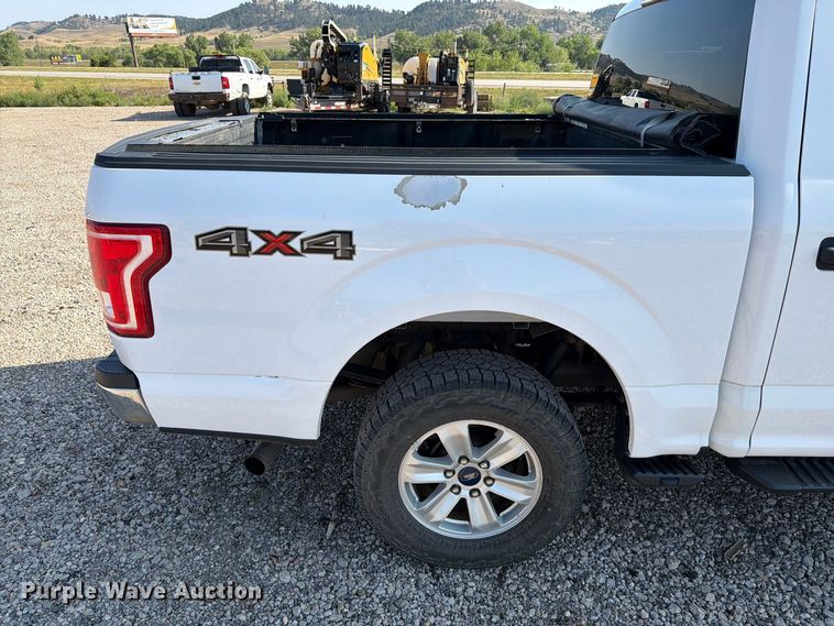 image for item FT6678 2017 Ford F150 Crew Cab pickup truck