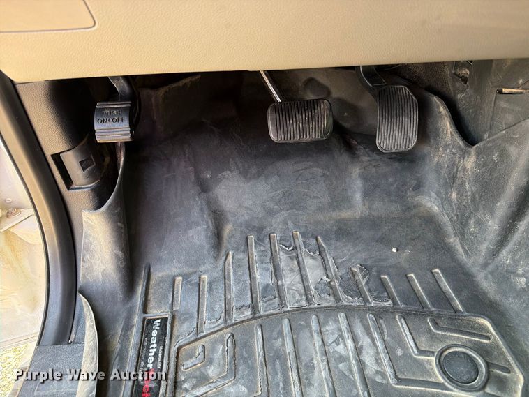 image for item FT6678 2017 Ford F150 Crew Cab pickup truck