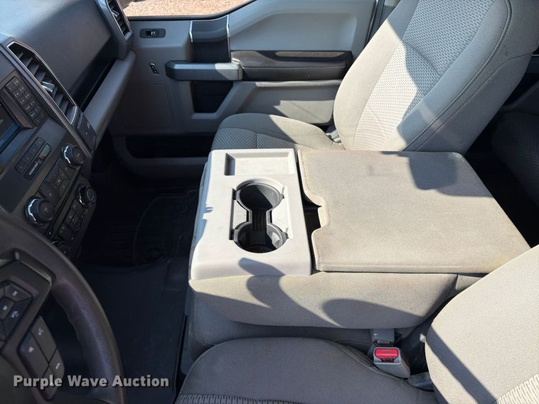 image for item FT6678 2017 Ford F150 Crew Cab pickup truck