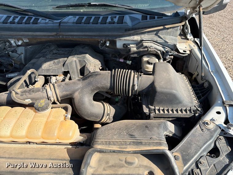 image for item FT6678 2017 Ford F150 Crew Cab pickup truck