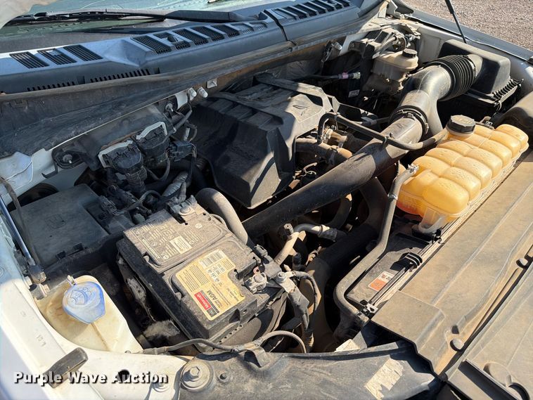 image for item FT6678 2017 Ford F150 Crew Cab pickup truck