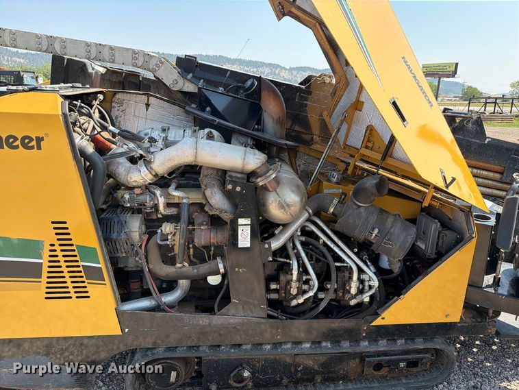 image for item FT6680 Vermeer D23x30 Navigator Series III directional boring unit