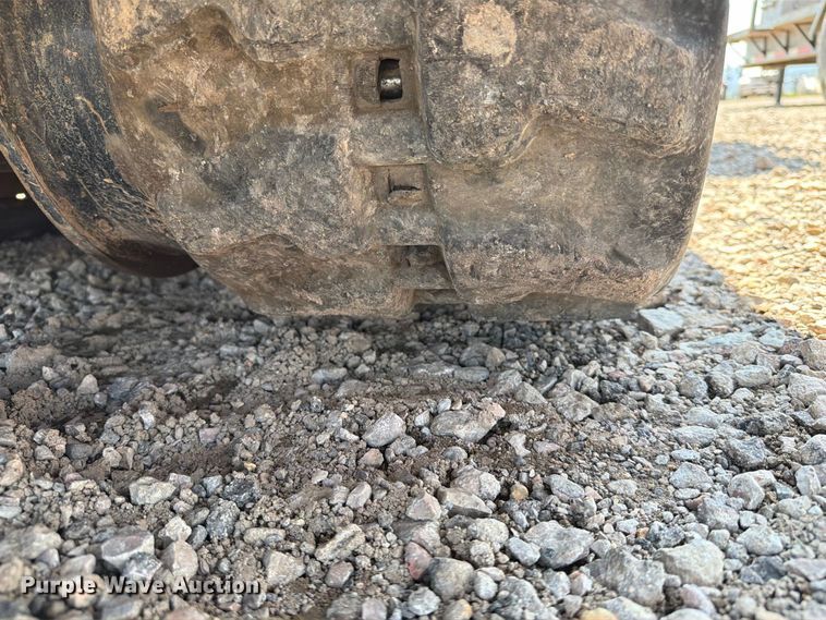 image for item FT6680 Vermeer D23x30 Navigator Series III directional boring unit