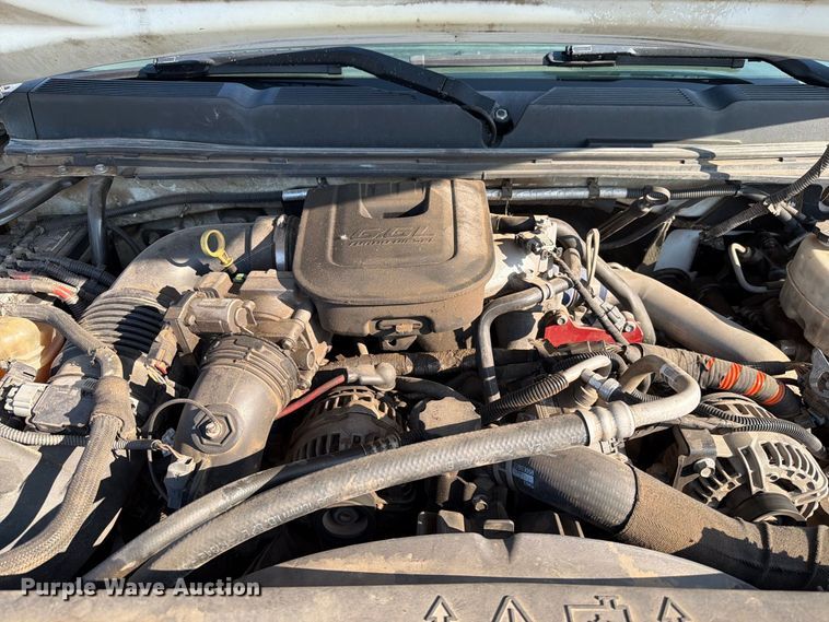 image for item FT6681 2013 Chevrolet Silverado 3500HD Crew Cab pickup truck