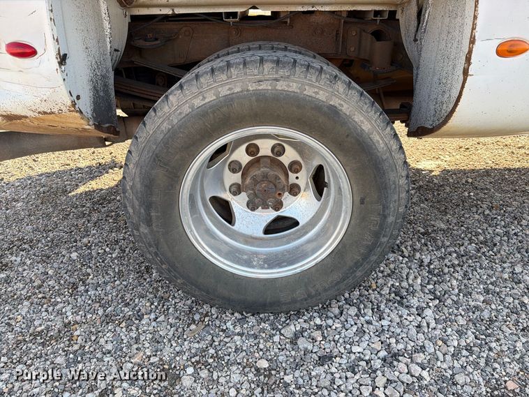 image for item FT6681 2013 Chevrolet Silverado 3500HD Crew Cab pickup truck