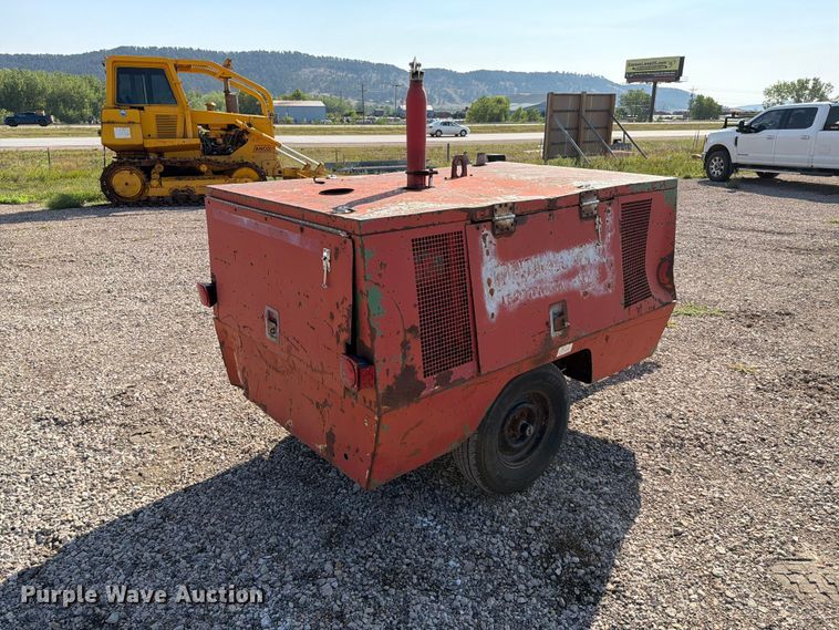 image for item FT6682 Sullair 185DPQ-JDD air compressor