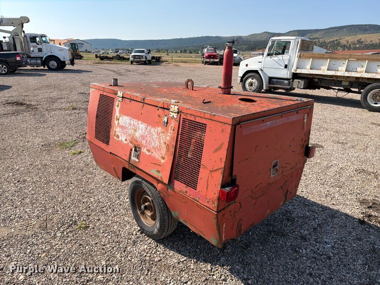 image for item FT6682 Sullair 185DPQ-JDD air compressor
