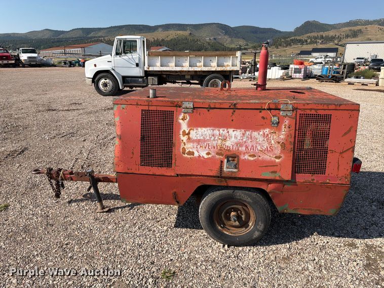 image for item FT6682 Sullair 185DPQ-JDD air compressor