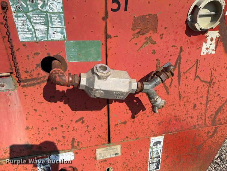 image for item FT6682 Sullair 185DPQ-JDD air compressor