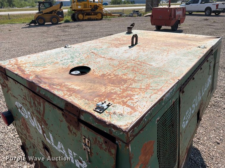 image for item FT6683 Sullair 185DPQ-JDD air compressor