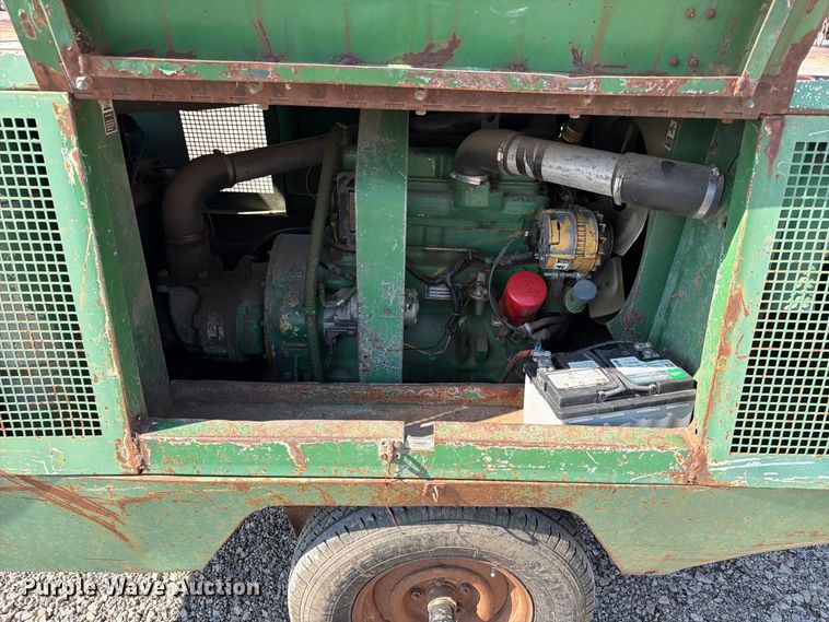 image for item FT6683 Sullair 185DPQ-JDD air compressor