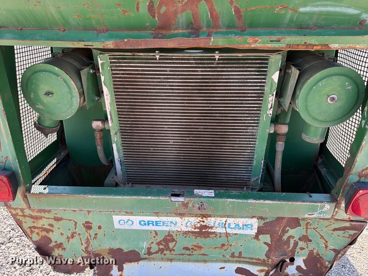 image for item FT6683 Sullair 185DPQ-JDD air compressor