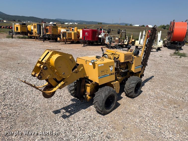 image for item FT6684 1995 Vermeer LM42 trencher