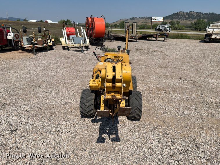 image for item FT6684 1995 Vermeer LM42 trencher