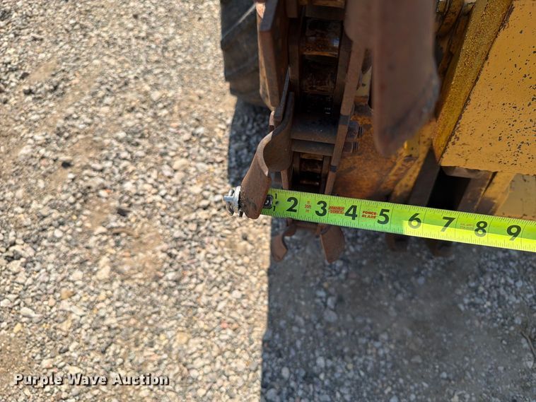 image for item FT6684 1995 Vermeer LM42 trencher