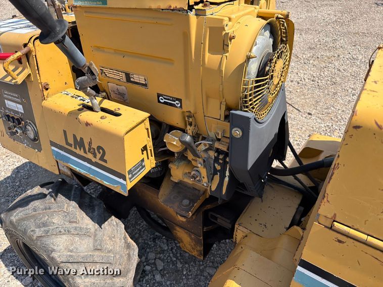 image for item FT6684 1995 Vermeer LM42 trencher