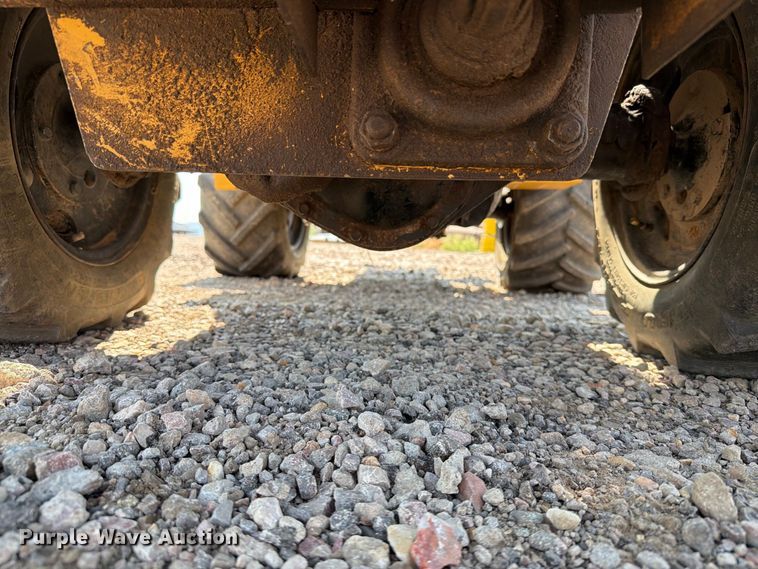 image for item FT6684 1995 Vermeer LM42 trencher