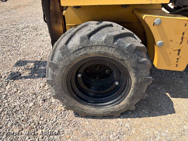 image for item FT6684 1995 Vermeer LM42 trencher