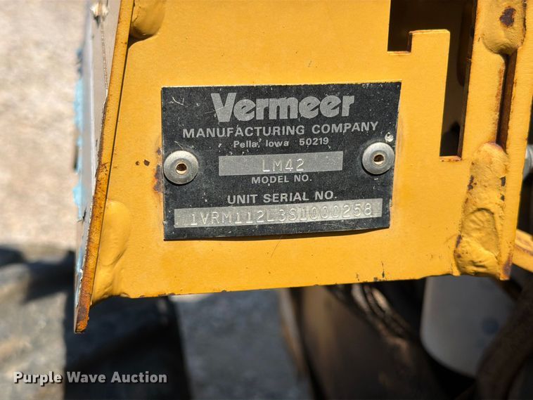 image for item FT6684 1995 Vermeer LM42 trencher