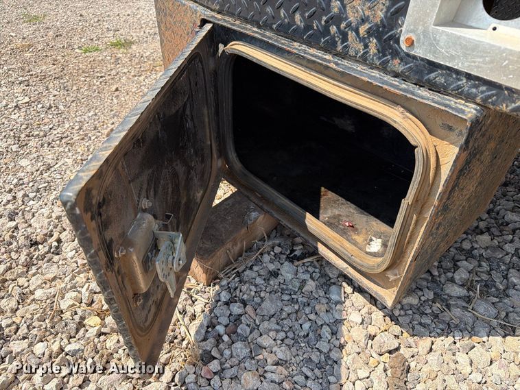 image for item FT6685 Bradford Built pickup truck flatbed