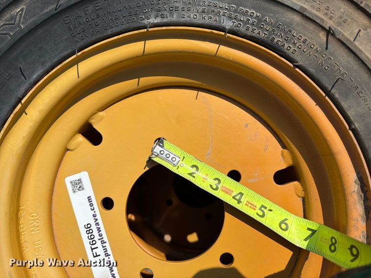 image for item FT6686 Tires and wheels