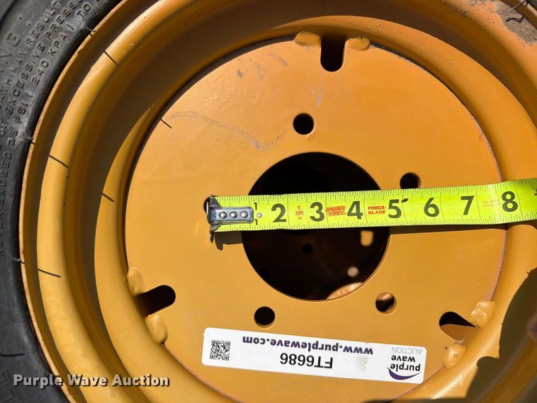 image for item FT6686 Tires and wheels
