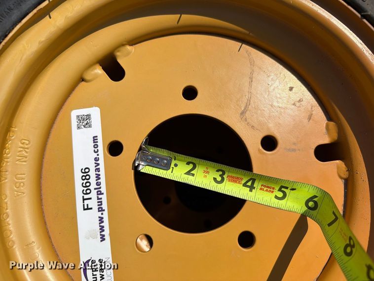 image for item FT6686 Tires and wheels