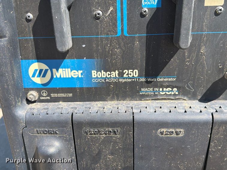 image for item FT6688 Miller Bobcat 250 welder/generator