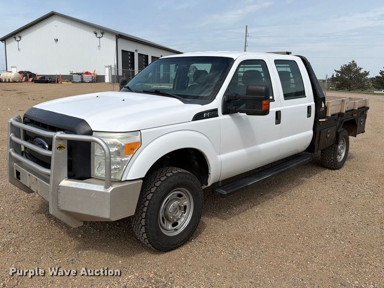 2015 Ford F250 Super Duty Crew Cab flatbed pickup truck