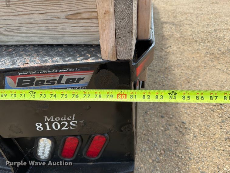image for item FT6691 2015 Ford F250 Super Duty Crew Cab flatbed pickup truck